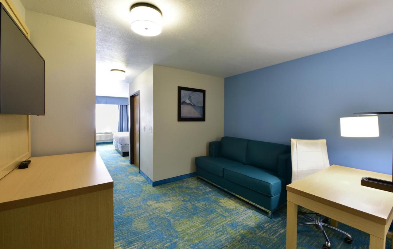 Days Inn By Wyndham Springville Exterior foto